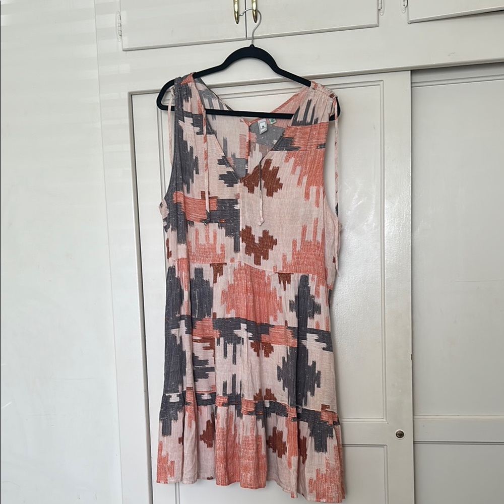 Susina Pink and Gray Patterned Mini Dress